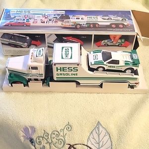 LOWER PRICE**Hess Truck & Racer 1991